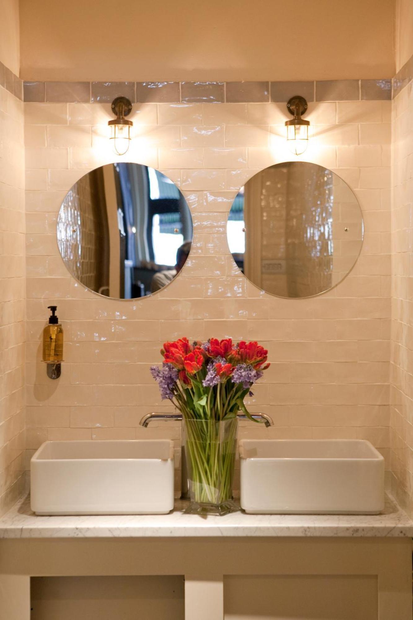 The Tommyfield Hotel Лондон Екстериор снимка